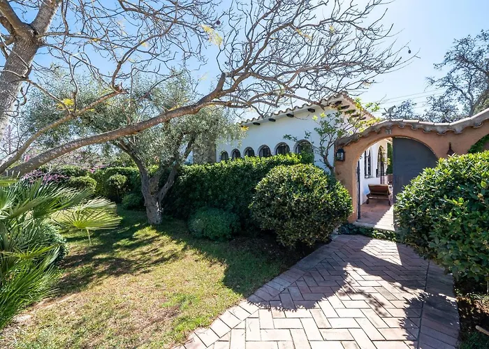Villa Miro Mont-Roig del Camp